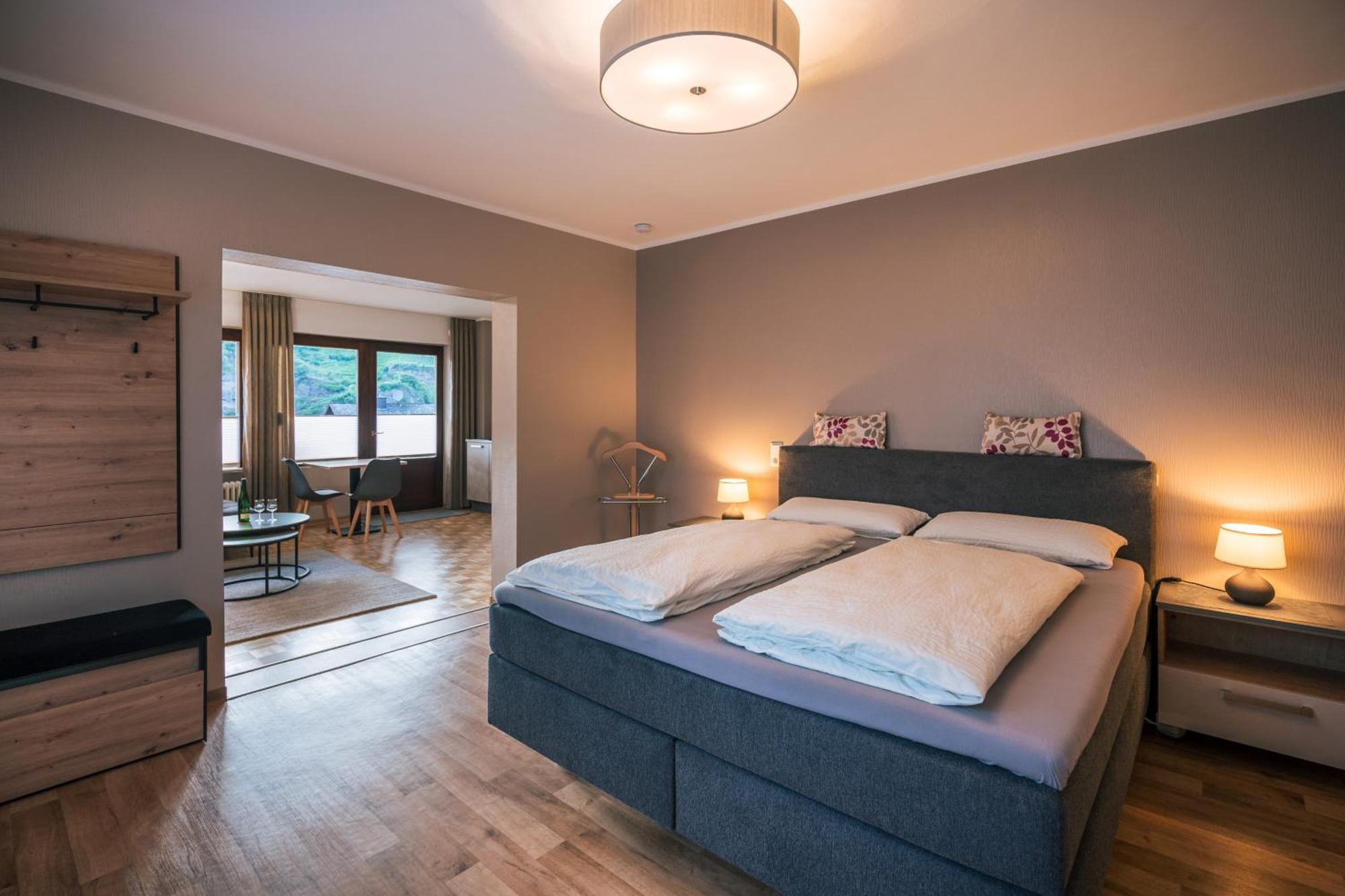Ferienweingut Hirschen Schulstrasse Bed & Breakfast Burg  Eksteriør bilde